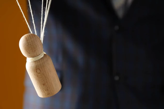 Kodėl logotipo raktų pakabukas yra ideali dovana klientams ir verslo partneriams?