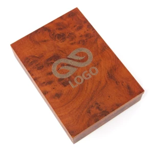 2 dalių vyno rinkinys