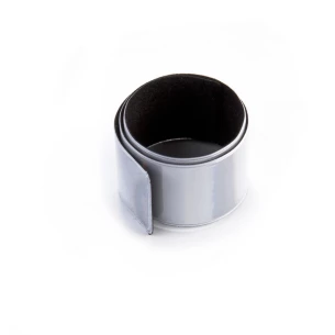 Šviesą atspindinti apyrankė - Sidabrinė