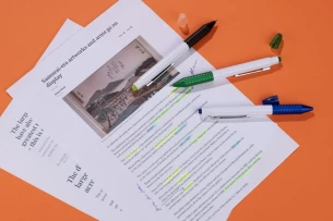 Rašiklis su žymekliu „FLUO“ – žalias