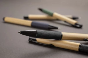 NATU bambukinis rašiklis – juodas