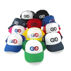 Kepurė su kapišonu - Raudona/balta