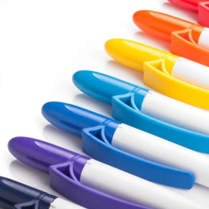 Užpildyti baltas rašiklis - šviesiai mėlynas